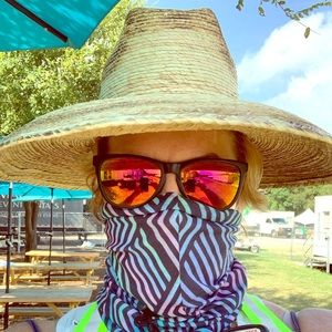 Meet your Posher, Raina